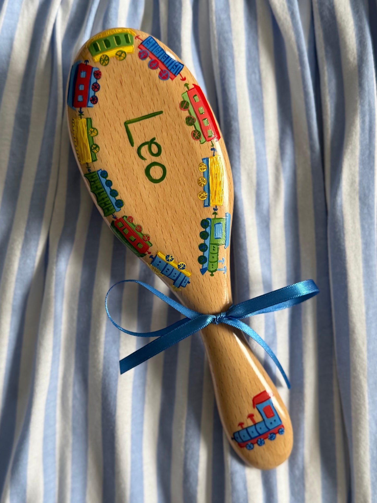 Bespoke Border-Design Hairbrush